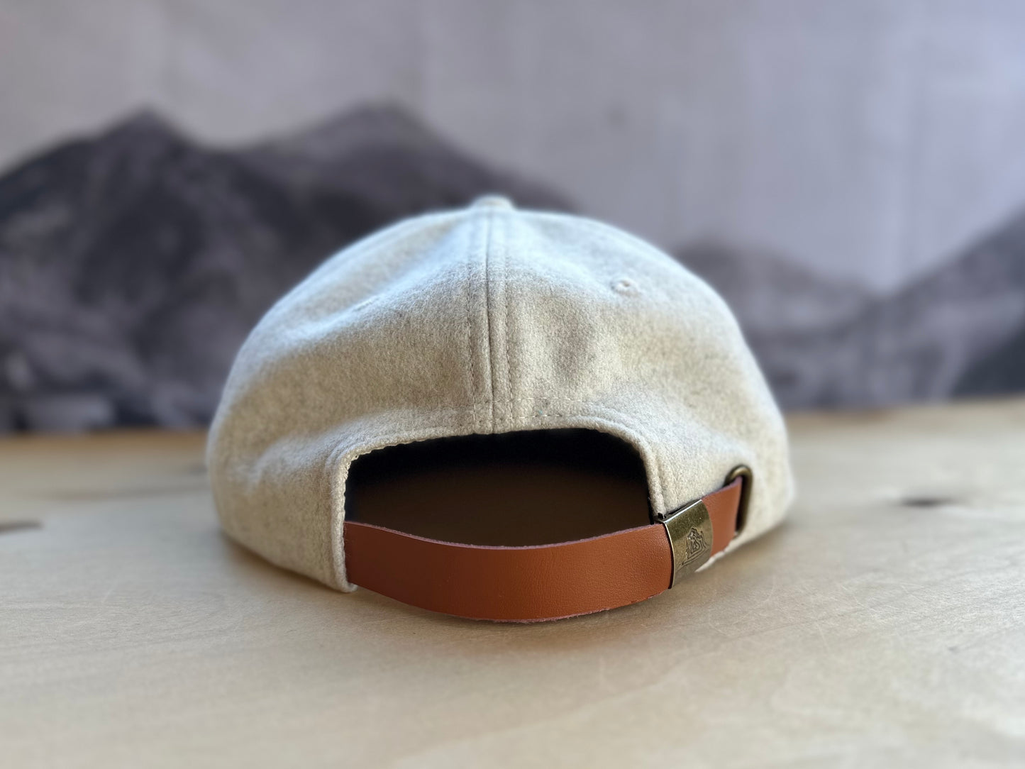 Ski Moon Wool Cap - White