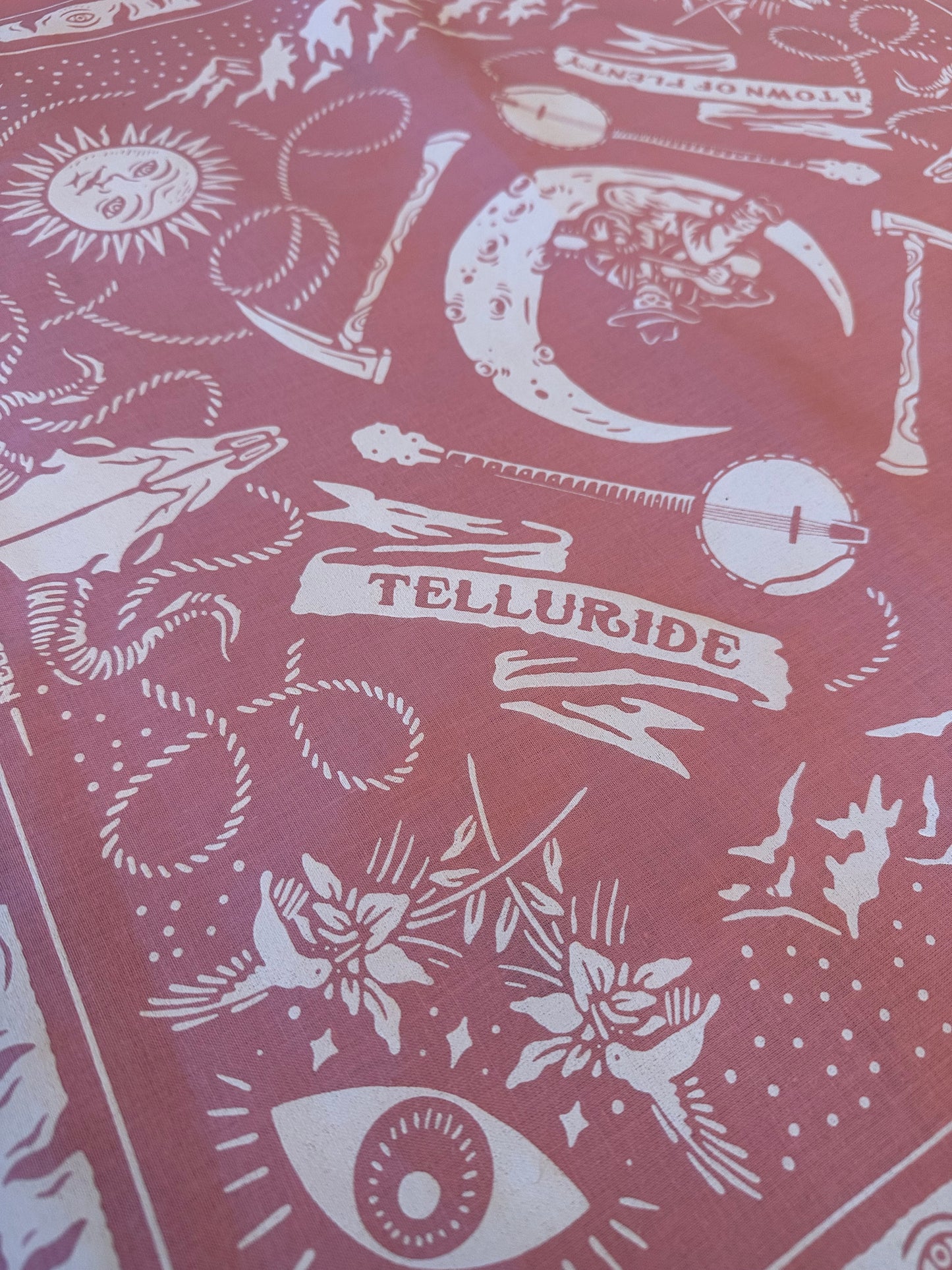 Telluride Cowboy Moon Bandana - Pink