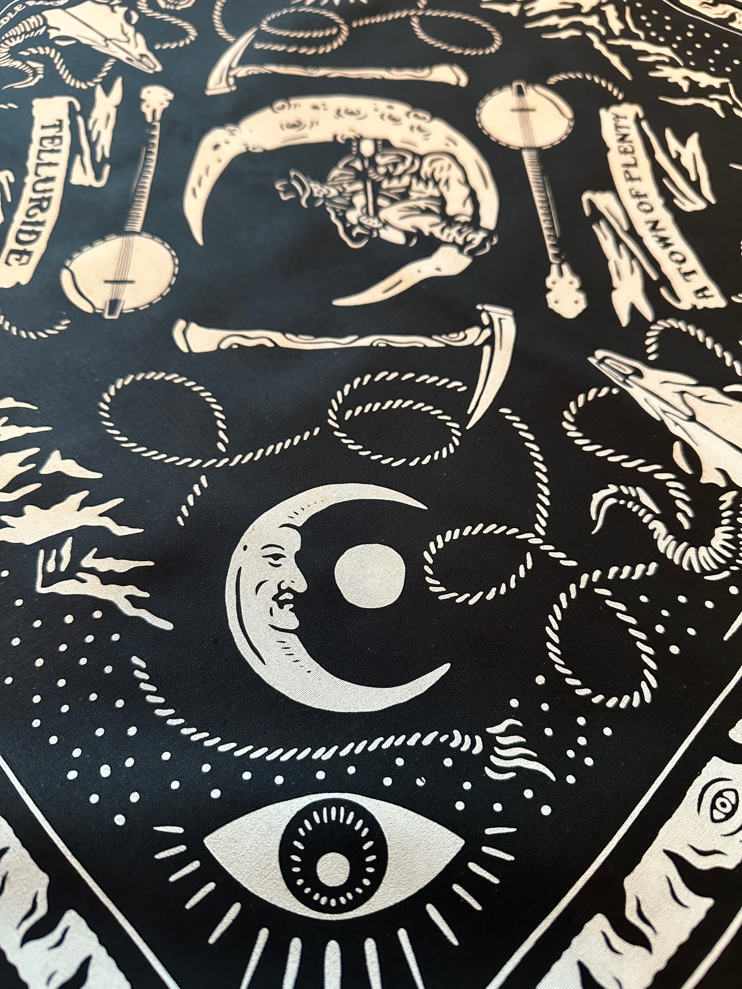 Telluride Cowboy Moon Bandana - Black