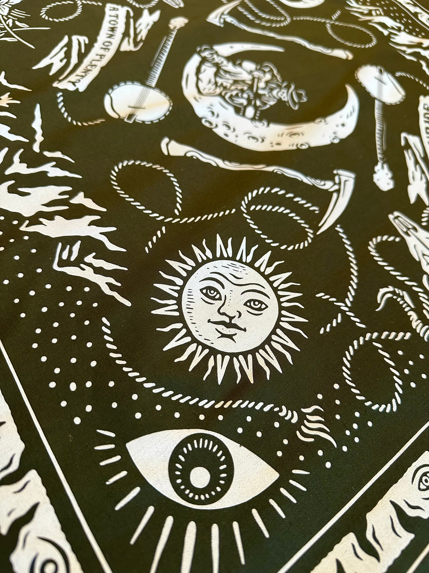 Telluride Cowboy Moon Bandana - Olive