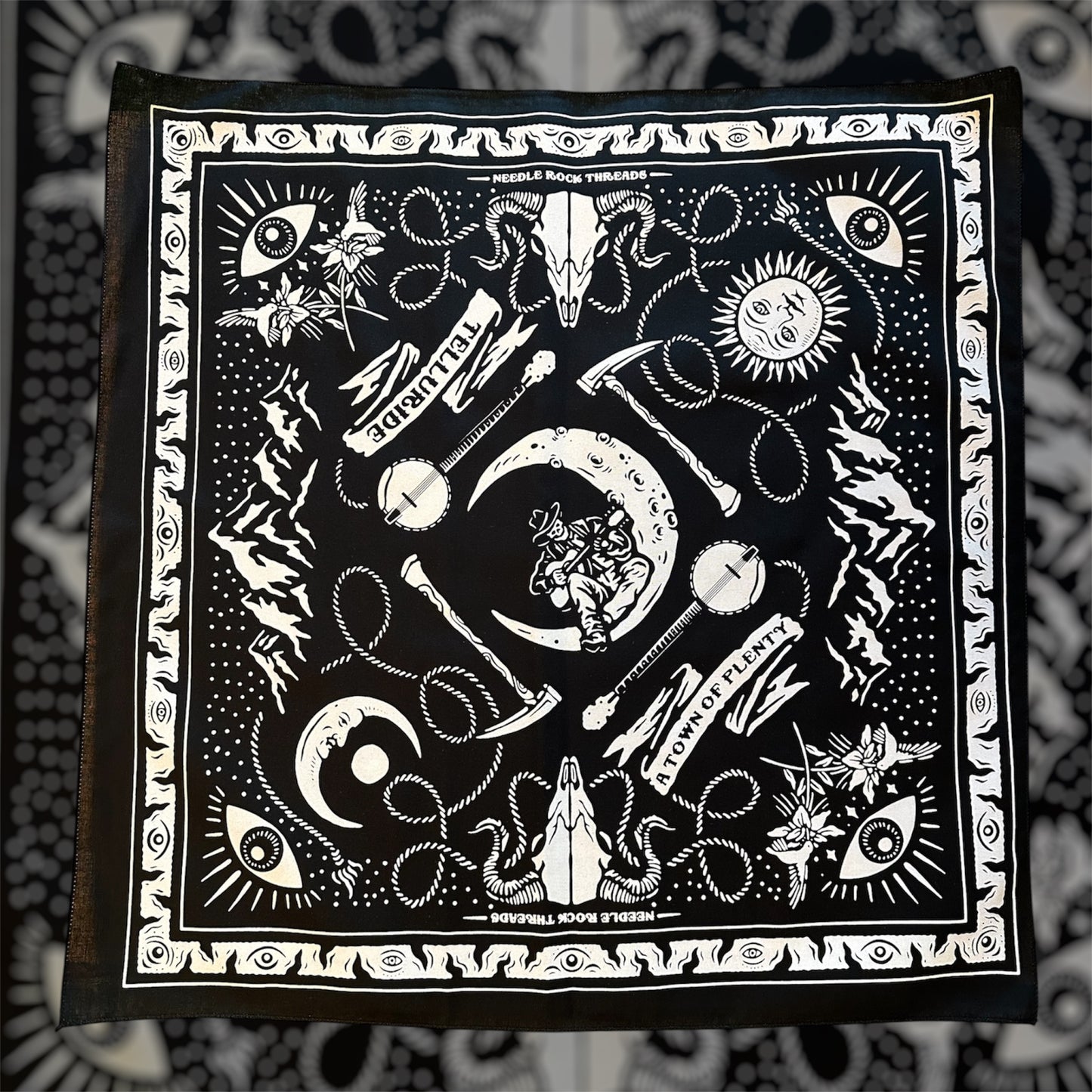 Telluride Cowboy Moon Bandana - Black